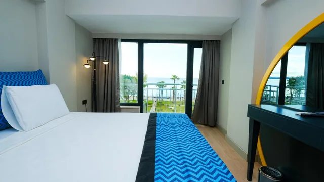 غرفة ديلوكس بسرير مزدوج أو سريرين منفصلين بإطلالة على البحر، Sea City Devran Hotel & Spa 1/10