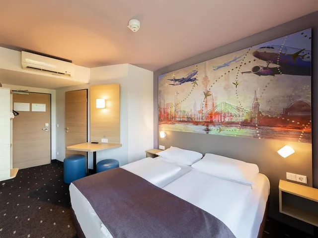 غرفة بسرير كوين، B&B Hotel Dusseldorf-Airport 4/5