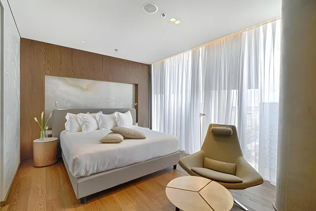 Business, Single, Single Bed, Maritim Hotel Plaza Tirana 1/1