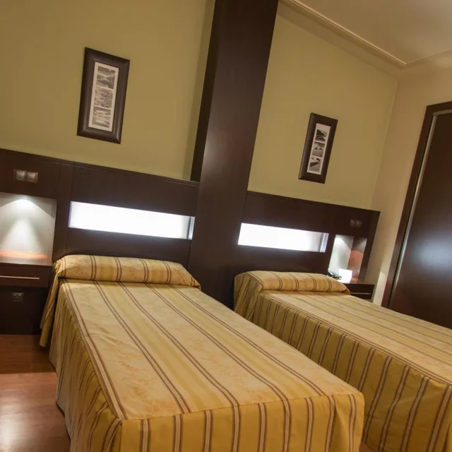 غرفة بسريرين منفصلين، Hotel Los 5 Pinos 4/10