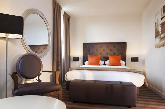 غرفة قياسية بسرير مزدوج، Executive Hotel Paris 4/8