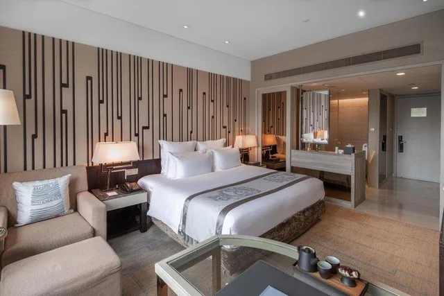 غرفة بزنس بسرير كينج، Grand Pacific Hotel Ningbo 3/3