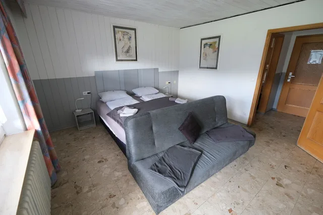 Comfort, King Bed, B+B Hotel Sonnenmatte Near Badeparadies 6/10