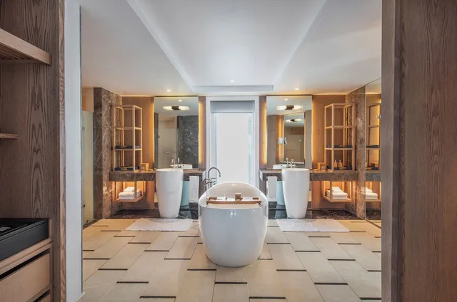 جناح سيغنتشر بسرير كينج بإطلالة على البحر، Shangri-La Le Touessrok, Mauritius 7/7