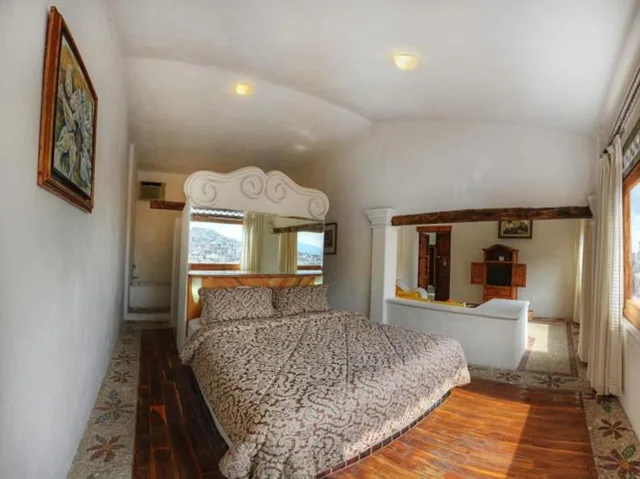 جناح سوبيريور، Posada de La Mision Taxco 4/6