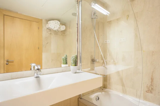شقة بسرير مزدوج وسريرين منفصلين بشرفة بغرفتي نوم، My Space Barcelona Executive Apartments 7/8