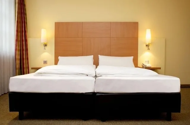 Room, No Elevator, Annex، attimo Hotel Stuttgart 7/10