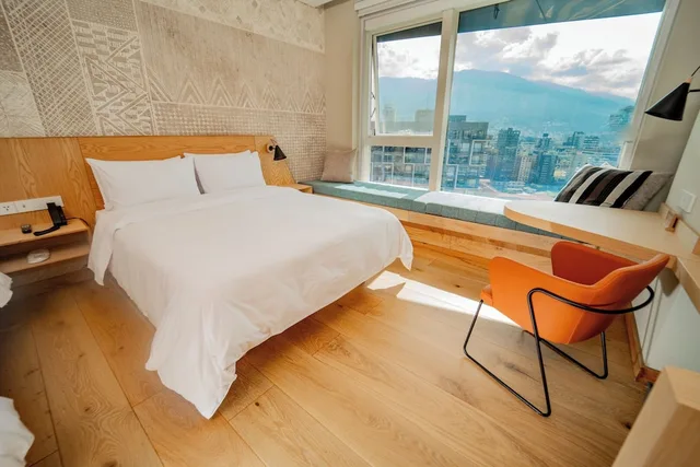 غرفة بانورامية بسرير كينج بإطلالة، Go Quito Hotel 3/10