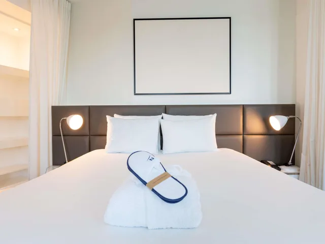 جناح تنفيذي بسرير كوين مع أريكة، Novotel Suites Paris Expo Porte De Versailles 4/10