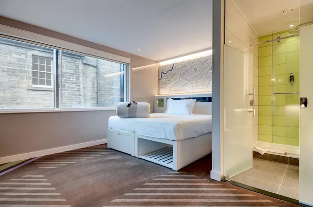 غرفة سوبيريور بسرير مزدوج، Hub By Premier Inn Edinburgh Haymarket - Adults Only 1/6