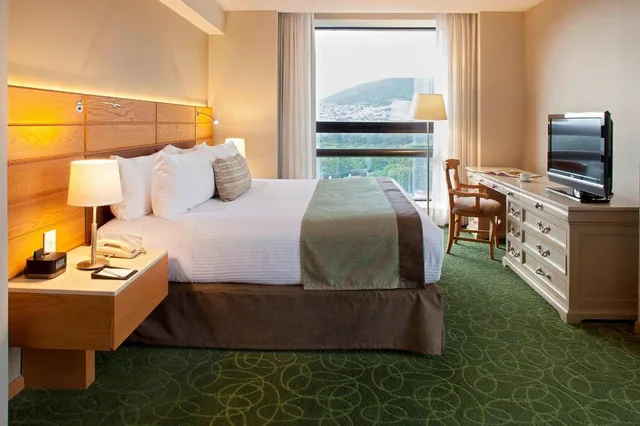 Ambassador, Penthouse Suite, King Bed, Club Lounge Access, High Floor، Marriott Tuxtla Gutierrez Hotel 1/2