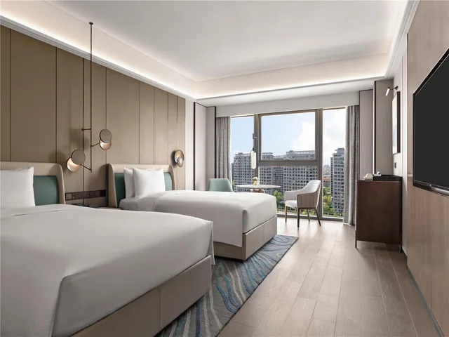 غرفة بسريرين منفصلين، Hilton Shanghai Greater Hongqiao 5/8