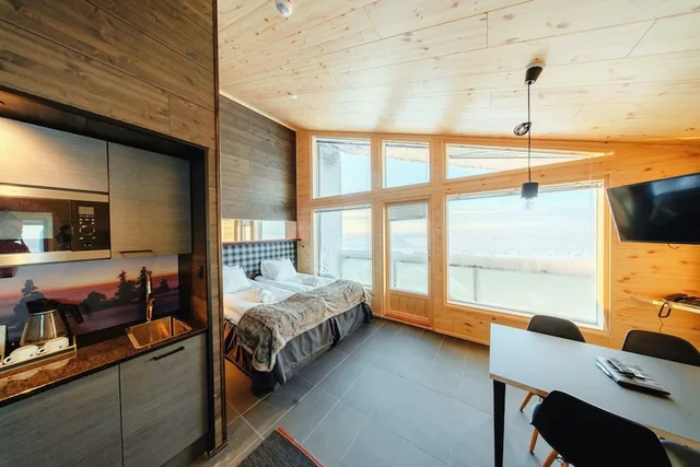 Suite, Twin Beds, with View, Sofa, Sauna، Star Arctic Hotel 3/10