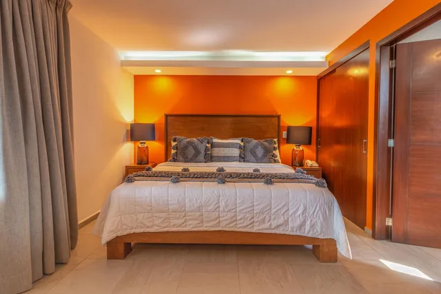2 Bedrooms, Exclusive, Penthouse, House, 2 King Beds, Beach Front, Plunge Pool، Hotel Grand Paramar 2/10