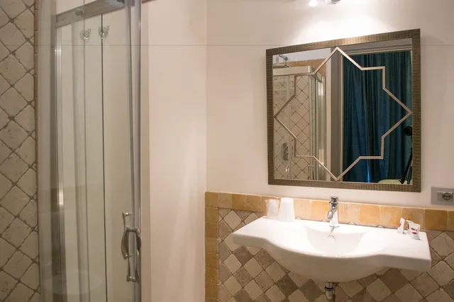غرفة صغيرة بسرير كوين، Hotel Cutimare 2/3