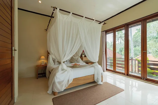 فيلا بسريرين مزدوجين بـ3 غرف نوم بمسبح خاص، Budhi Ayu Villas Ubud 4/10