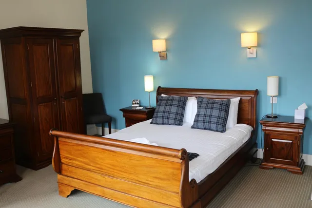 غرفة بسرير كينج بإطلالة على الحديقة، Craiglynne Hotel 1/2