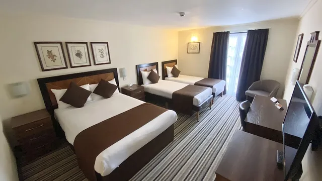 غرفة عائلية، Europa Gatwick Hotel 5/10