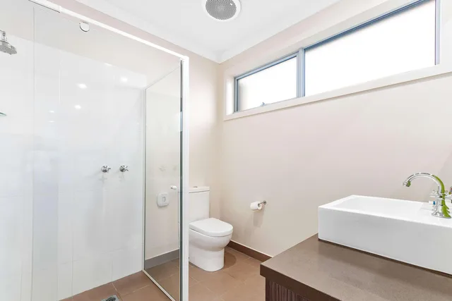 جناح بسرير كينج، Comfort Inn and Suites Warragul 2/3