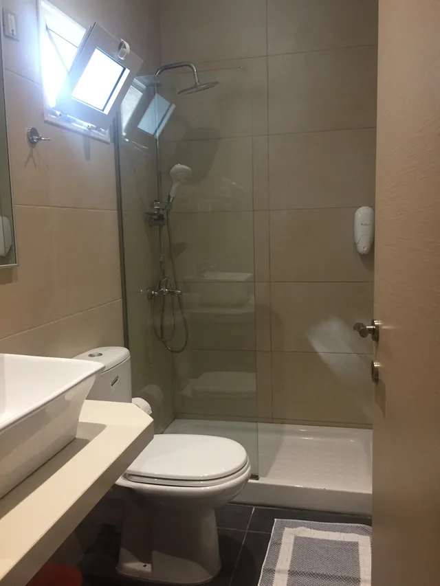 غرفة قياسية بسرير مزدوج أو سريرين منفصلين، Voula Hotel 3/4