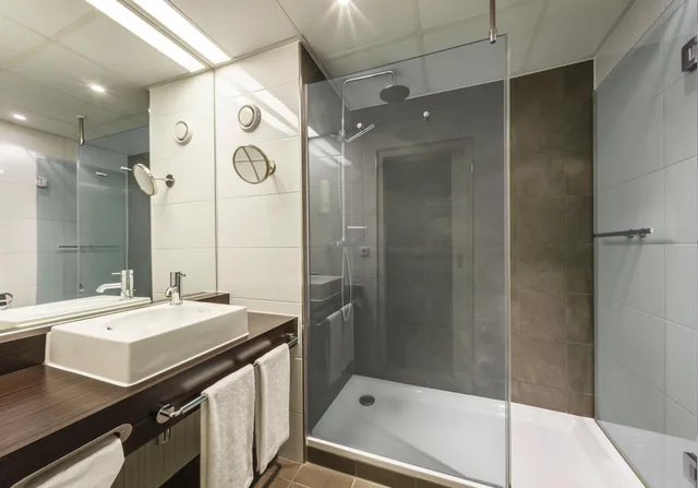 جناح جونيور، Golden Tulip Ampt Van Nijkerk 10/10