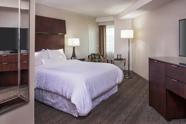 Cozy, Double Bed, Parlor، The Westin Waltham Boston 2/4