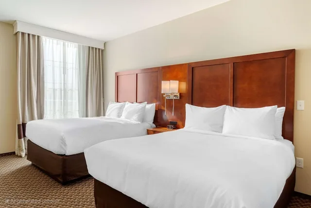 Room, Multiple Beds، Comfort Suites Burlington Near I-5 4/9