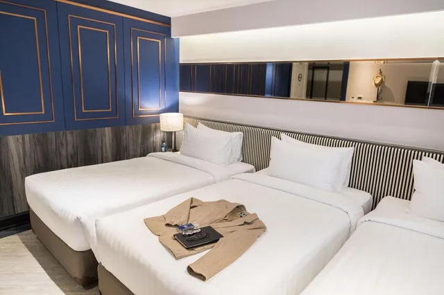 Deluxe Discovery Triple، Vince Hotel Bangkok Pratunam 5/10