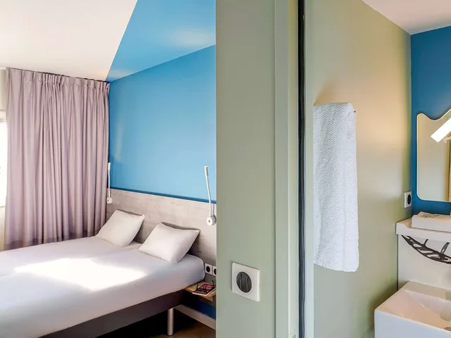 غرفة قياسية بسريرين منفصلين، Ibis Aubenas 5/6