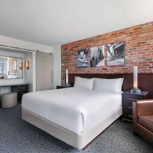 1 Bedroom, Lasalle, Suite، The Royal Sonesta Chicago Downtown 1/8