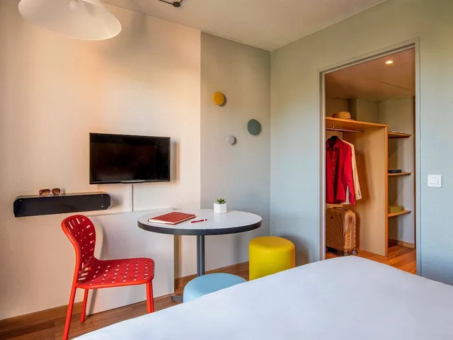 غرفة قياسية بسرير مزدوج وسرير فردي، Ibis Hyeres Centre 4/6