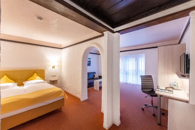 غرفة بريميوم بسرير مزدوج أو سريرين منفصلين، CONTEL HOTEL KOBLENZ 1/2