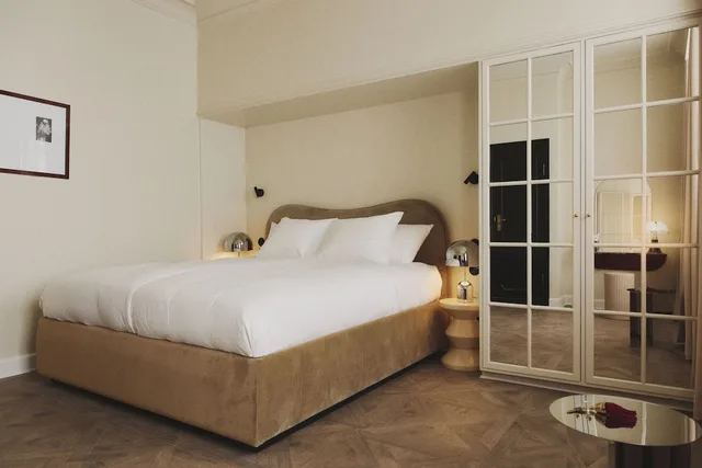 غرفة بسرير كوين، Hotel Bella Grande 2/3