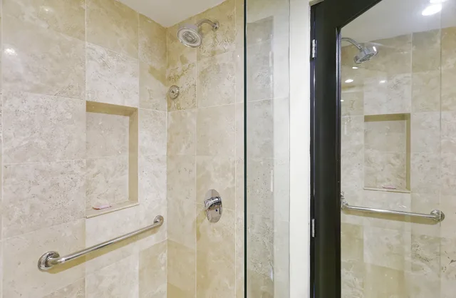 غرفة قياسية بسرير فردي، Crowne Plaza Villahermosa 6/6