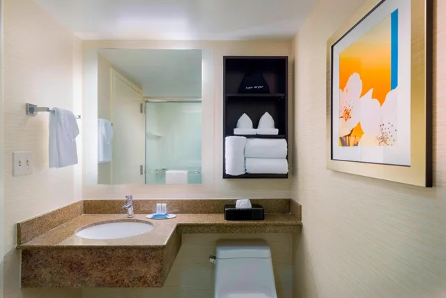 غرفة قياسية بسرير كينج، Fairfield Inn Suites By Marriott Paramus 5/8