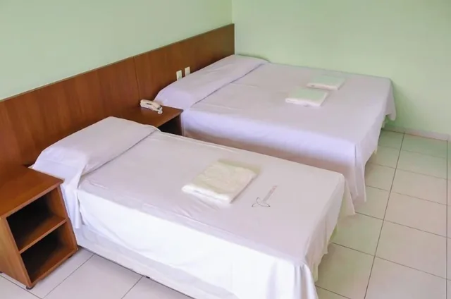 غرفة قياسية ثلاثية، Trindade Plaza Hotel 2/4