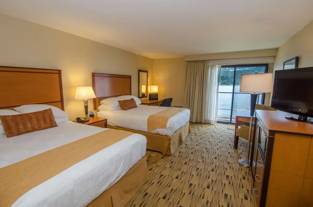 غرفة بسريرين كوين بإطلالة، Best Western Plus Hood River Inn 1/9