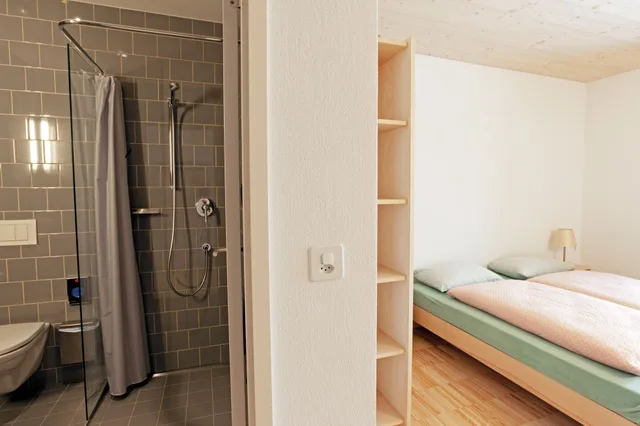 غرفة مفردة بسرير فردي بحمام خاص، Youth Hostel 4/4