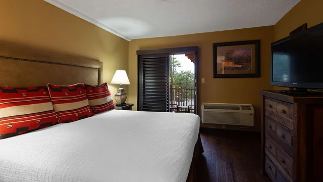جناح بثلاثة أسرّة بشرفة، Best Western Plus Inn Of Santa Fe 2/8