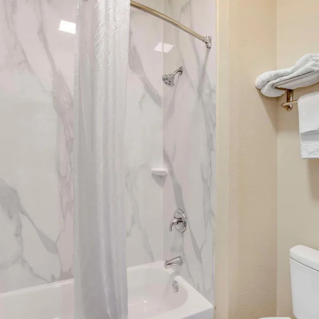 غرفة بسرير كوين بمطبخ، Best Western Carlisle 4/5