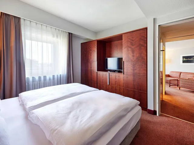 Superior, Suite, Mercure Hotel Dusseldorf City Center 3/10