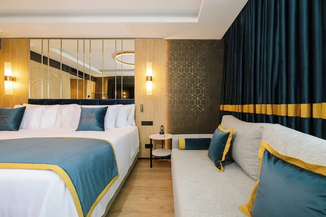 غرفة بريميوم بسريرين منفصلين بإطلالة على البحر، Royal Hideaway Casablanca 2/10