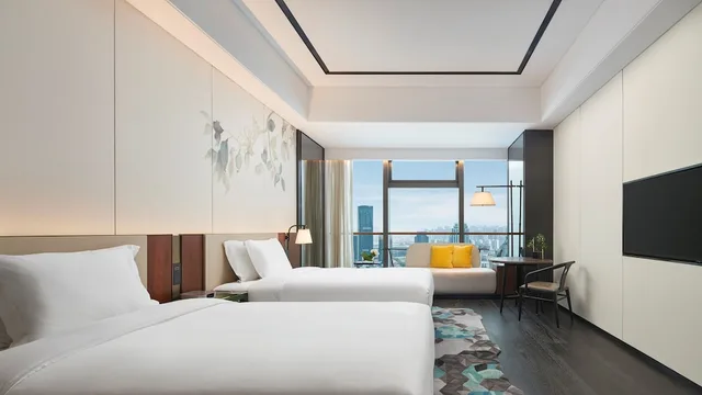 غرفة بريميوم بسريرين مزدوجين في طابق مرتفع، Hotel Indigo Suzhou Grand Canal 1/2