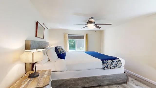 2 Bedrooms, Cottage, King and Queen Bed, Valley View, Kitchen، West Sonoma Inn and Spa 5/7