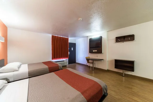 غرفة رباعية لذوي الإعاقة، Motel6 Uvalde, TX 4/10