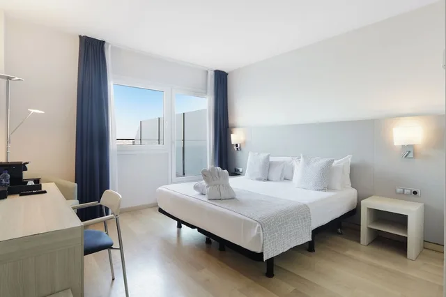 Privilege with Terrace Room, Hotel Augusta Barcelona Valles 4/5