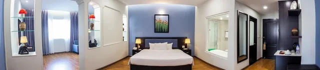 Deluxe, Suite, King Bed, Royal Hotel Saigon 2/3