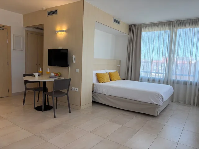 شقة بسريرين منفصلين مع أريكة، Apartamentos Atenea Park 1/6