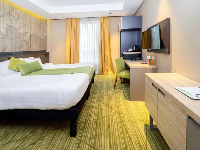 غرفة قياسية بسرير كوين مع أريكة، إيبيس ستايلز مكة(Ibis Styles Makkah) 1/10