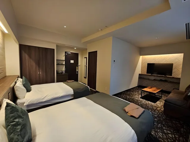 غرفة سوبيريور بسريرين مزدوجين في الملحق، Hotel Grand Vert Kyukaruizawa 1/1